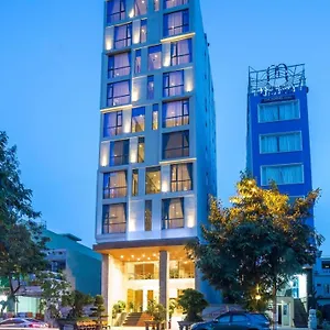 https://sunset-sea.hotelsofhoian.com