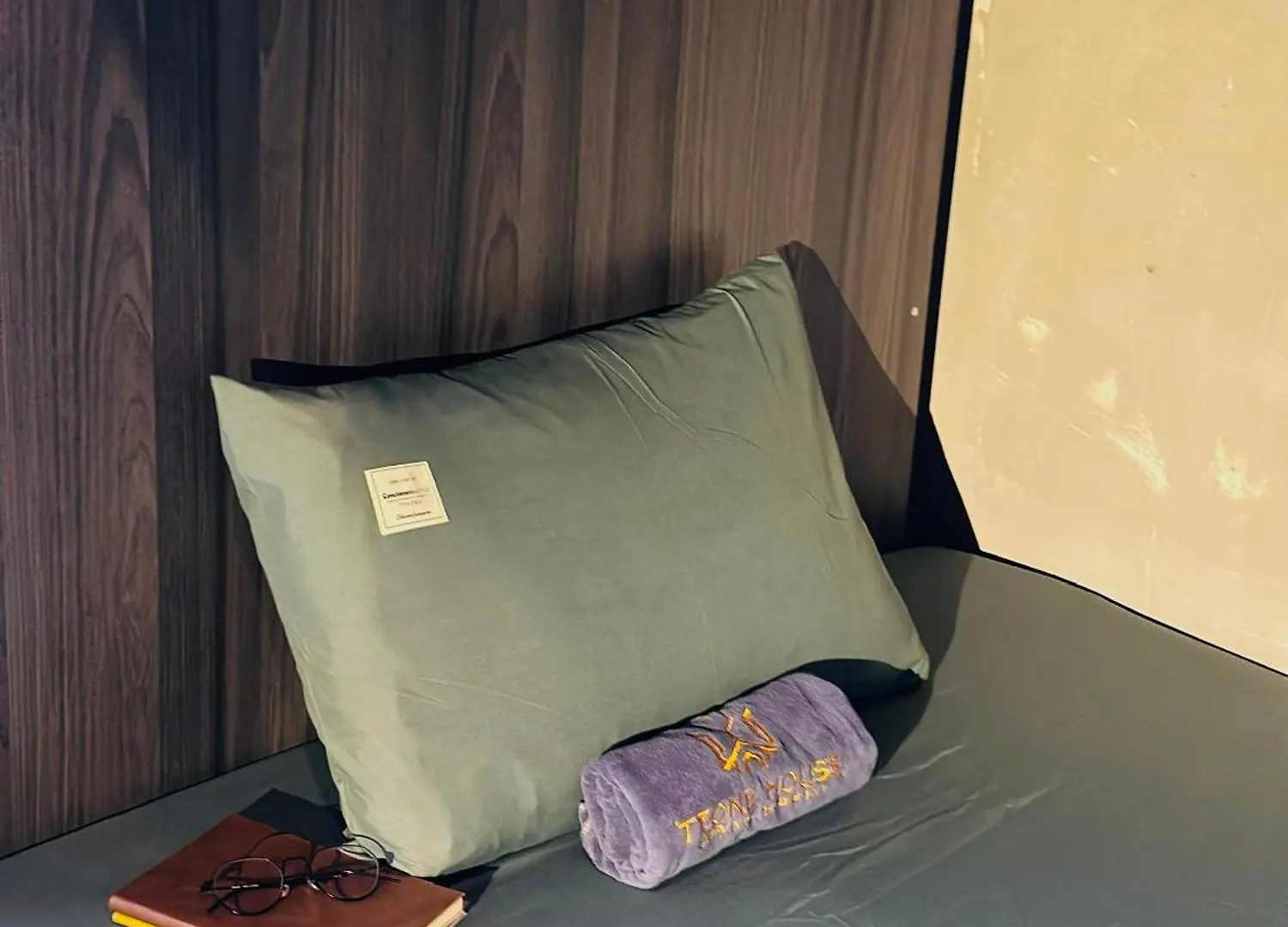 T Zone Hostel - Quiet Place, Near China Town,Ho Thi Ky Street Food,Cafe,Beer Ho Chi Minh City Vietnam